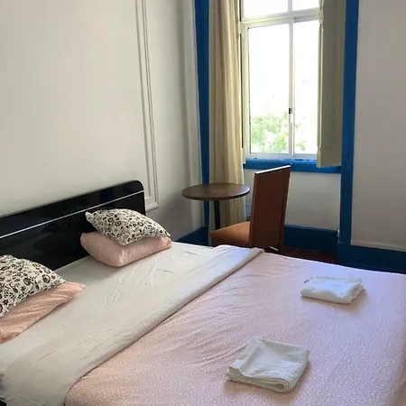 Peace بيت ضيافة Lisboa